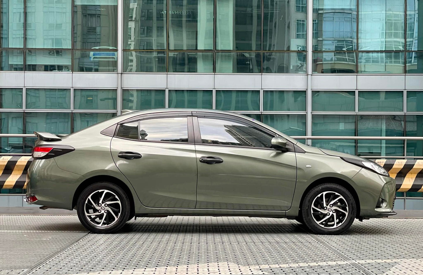 2021 Toyota Vios XLE CVT, Automatic, Gas