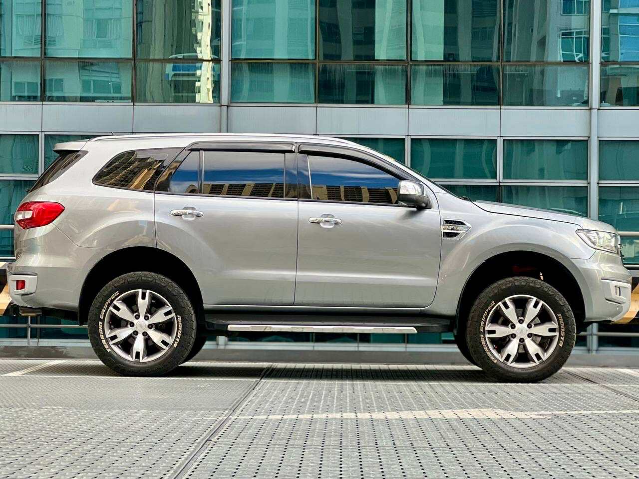 2016 Ford Everest 2.2 Titanium, Automatic, Diesel