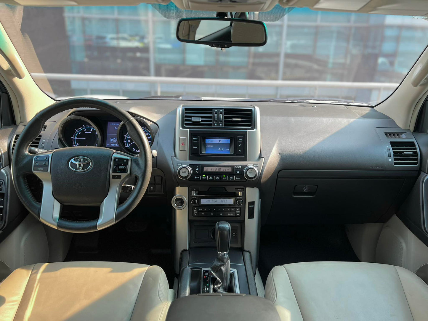 2011 Toyota Land Cruiser Prado VX 4X4, Automatic, Gas