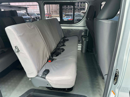 2020 Toyota Hi Ace 2.8, Commuter Deluxe, Manual, Diesel