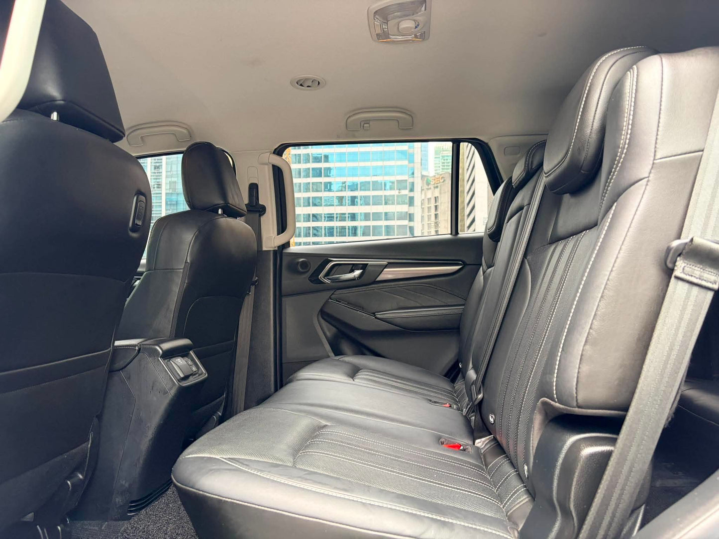 2023 Isuzu MU-X 3.0 4x2 LS-E, Automatic, Diesel