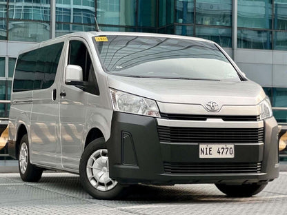 2023 Toyota Hiace Commuter 2.8 Deluxe, Manual