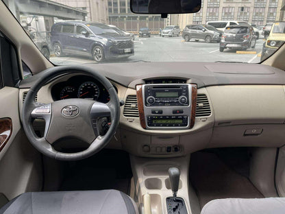2015 Toyota Innova 2.0 G, Automatic, Gas
