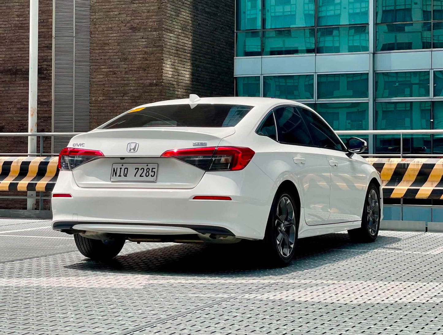 2024 Honda Civic 1.5 V, Automatic, Gas