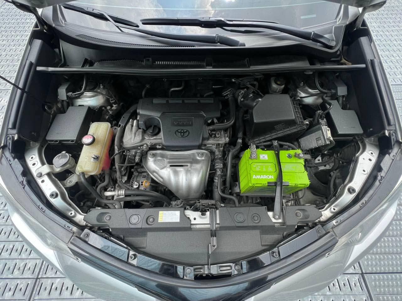 2016 Toyota Rav4 4x4, Automatic, Gas