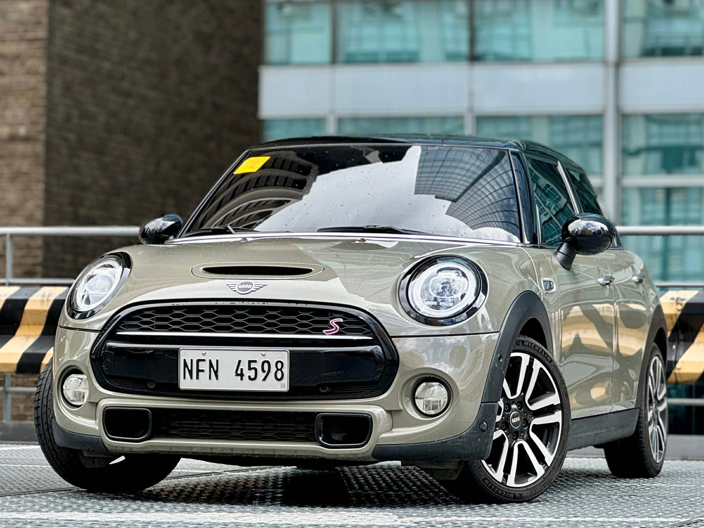2019 Mini Cooper S 2.0, Automatic, Gas
