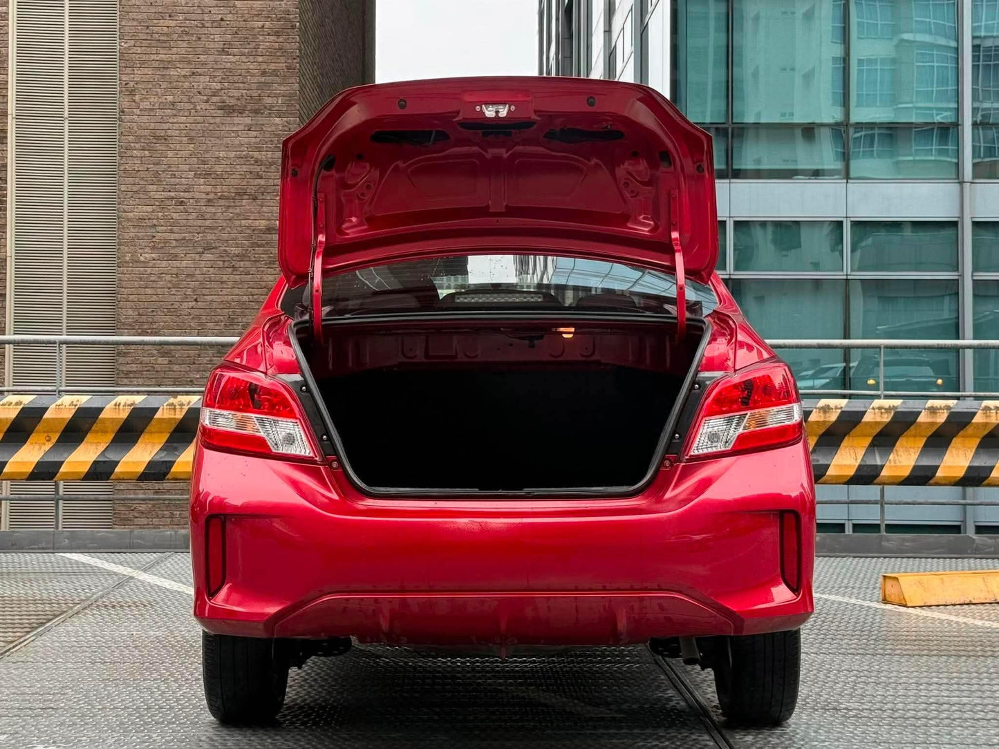 2024 Mitsubishi Mirage G4 GLX, Automatic, Gas
