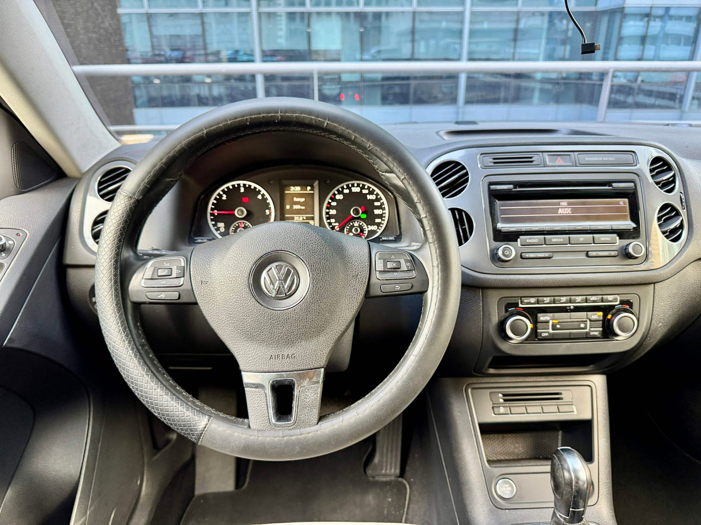 2014 Volkswagen Tiguan AWD 2.0, Automatic, Diesel