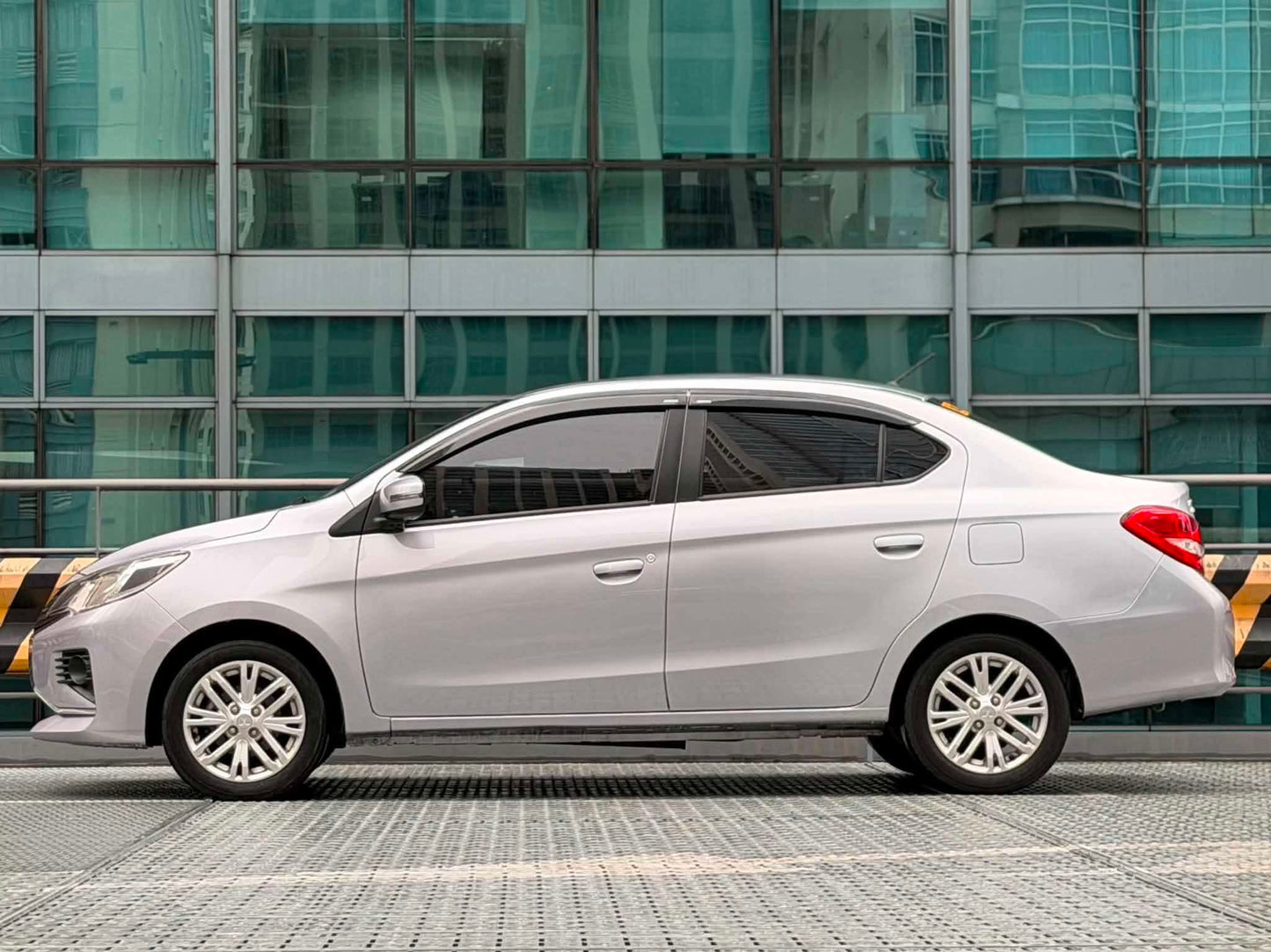 2024 Mitsubishi Mirage G4 GLS, Automatic, Gas