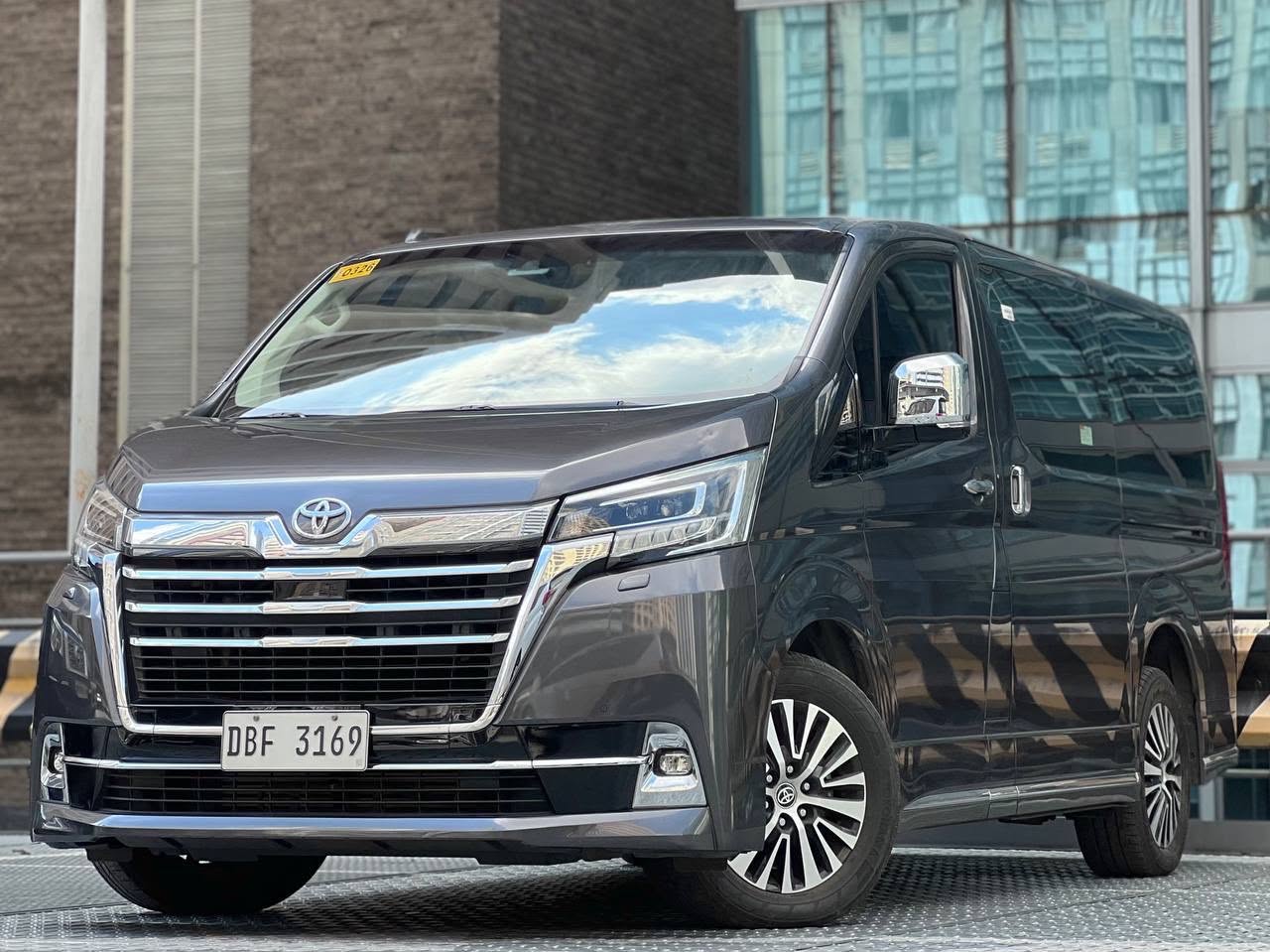 2022 Toyota HiAce Super Grandia Elite 2.8, Automatic, Diesel