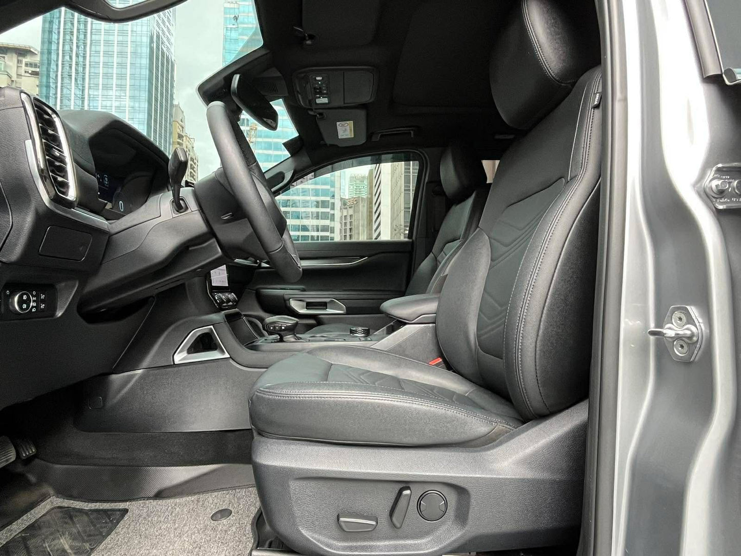 2024 Ford Everest Titanium Plus 4x4 2.0, Automatic, Diesel