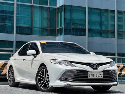 2019 Toyota Camry 2.5 V, Automatic, Gas