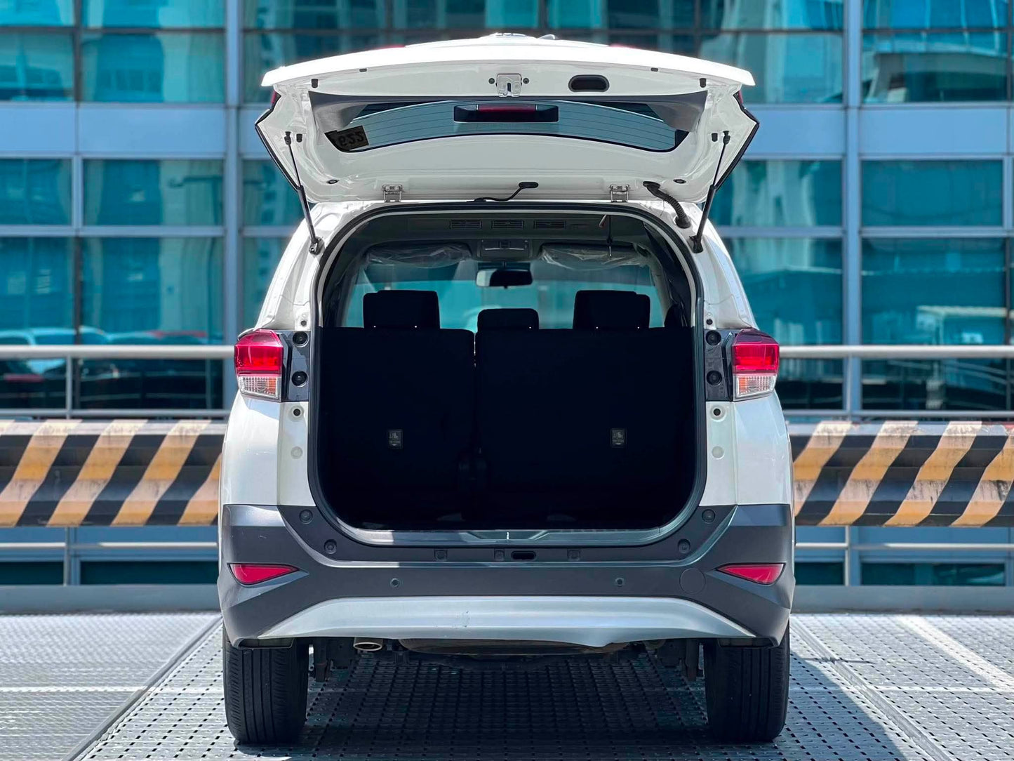 2019 Toyota Rush 1.5 E, Automatic, Gas