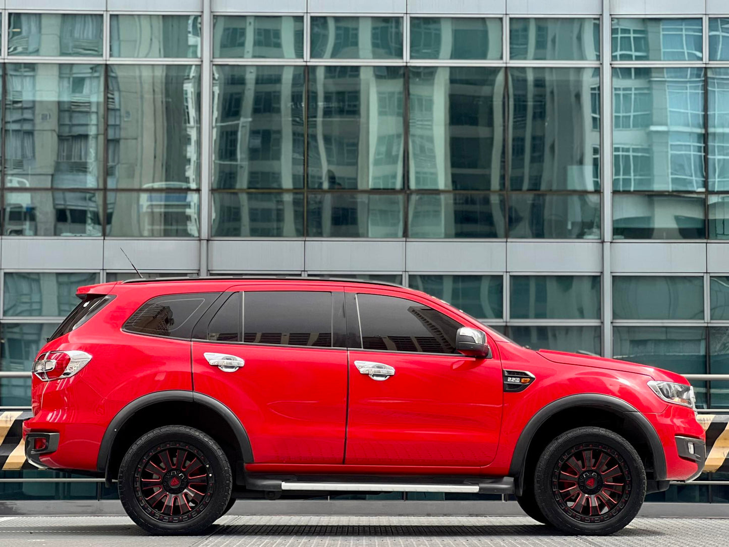 2016 Ford Everest Ambiente 4x2 2.2, Automatic, Diesel