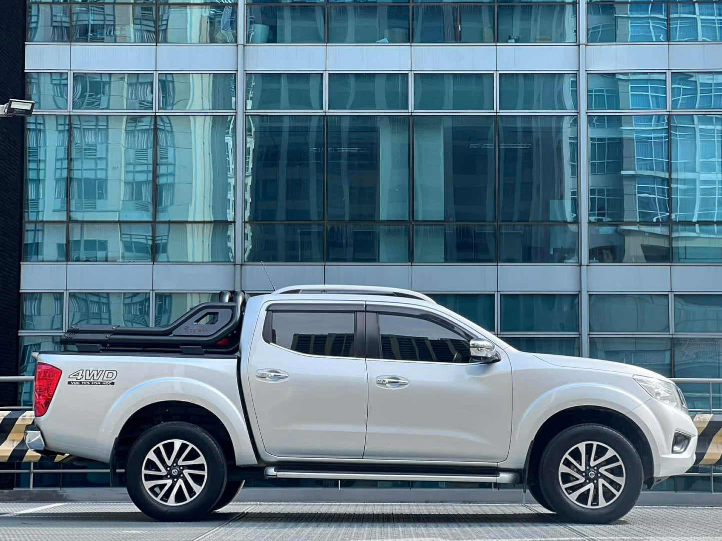 2020 Nissan Navara 2.5 VL 4x4, Automatic, Diesel