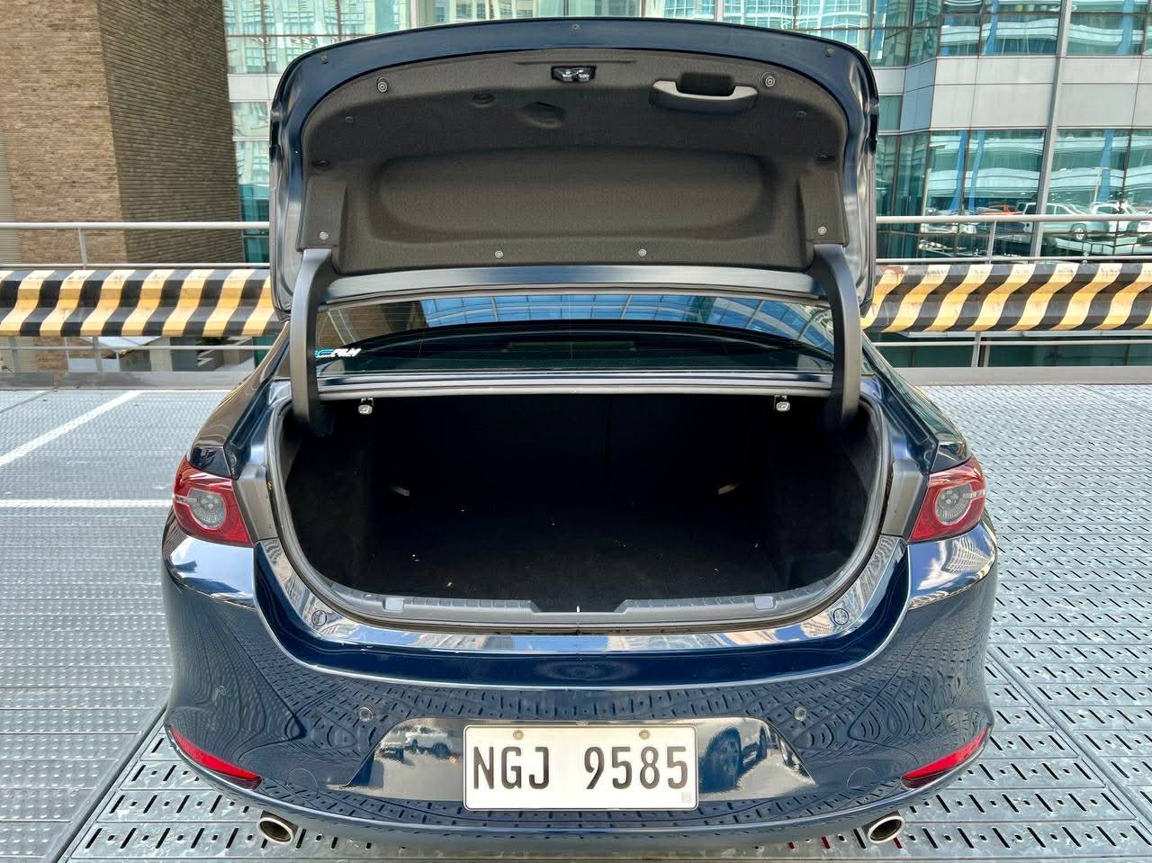 2020 Mazda 3 1.5 Sedan, Automatic, Gas