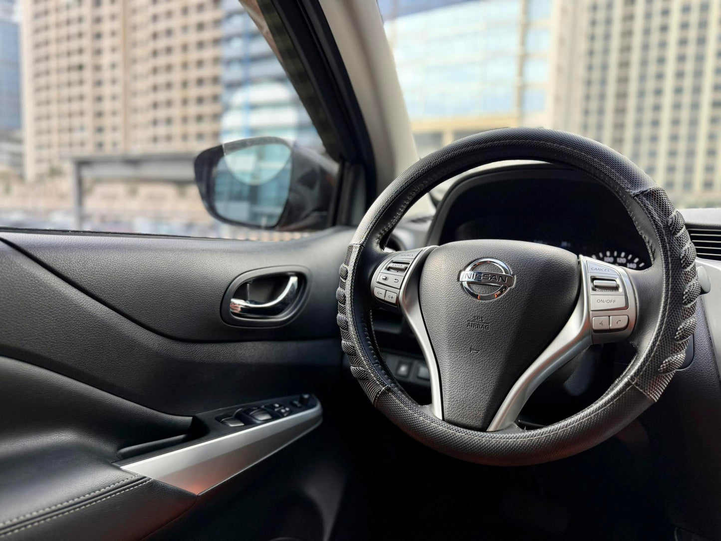 2020 Nissan Navara VL 4x4 2.5, Automatic, Diesel