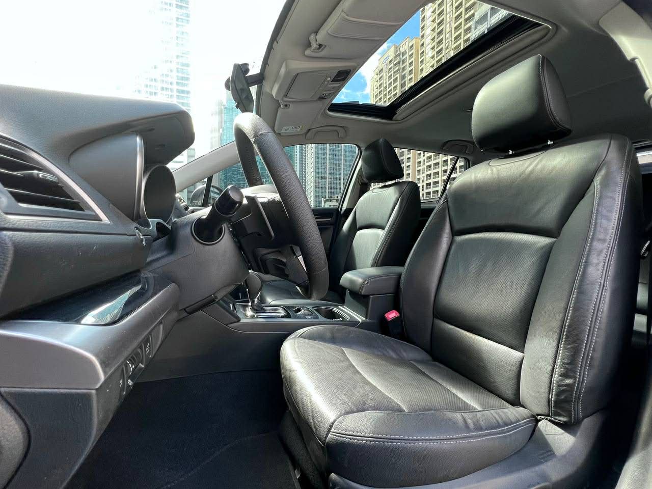 2015 Subaru Outback 3.6 RS, Automatic, Gas