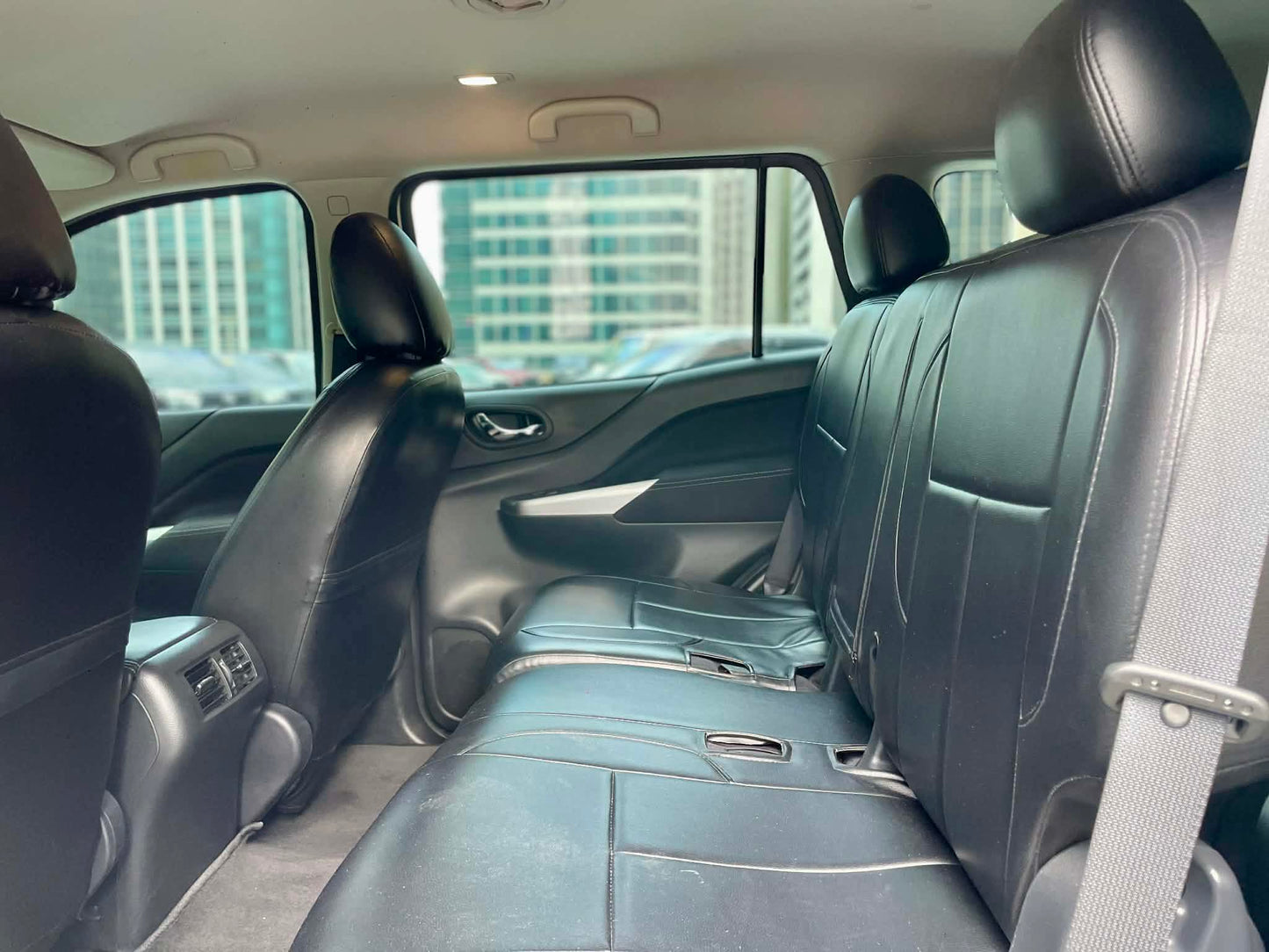 2020 Nissan Terra VE 4x2 2.5, Automatic, Diesel