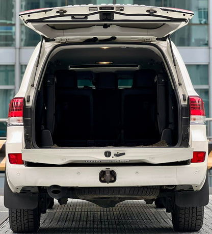 2017 Toyota Land Cruiser LC200 V8, Automatic, Diesel