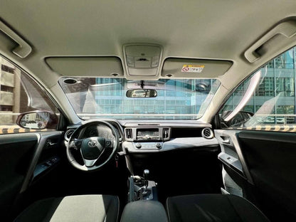 2016 Toyota Rav 4 4x2, Automatic, Gas