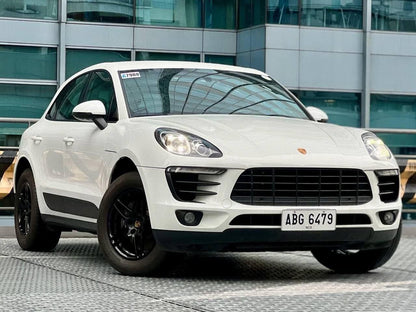 2015 Porsche Macan 2.0 Turbocharged AWD, Automatic, Gas