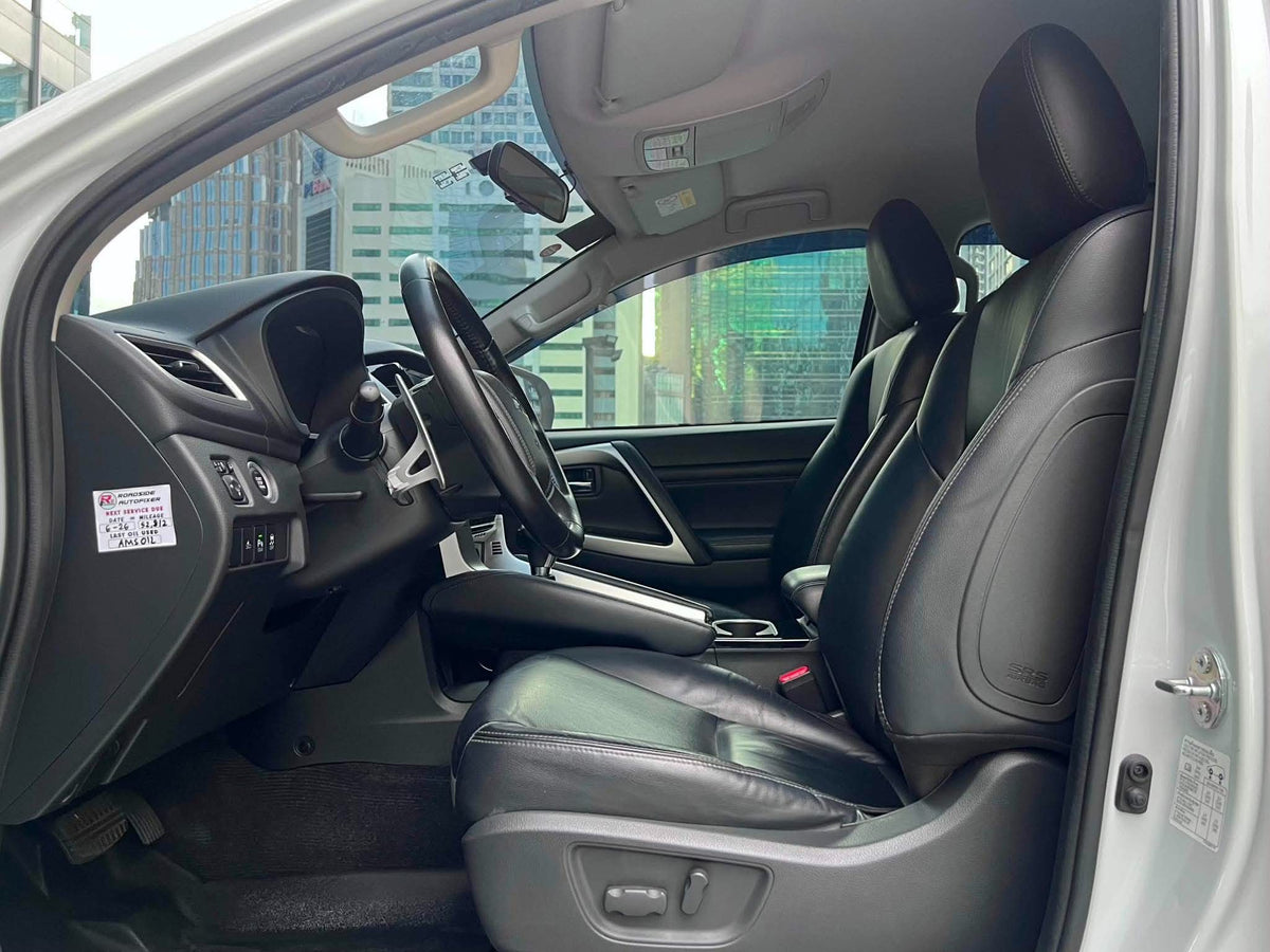 2022 Mitsubishi Montero 2.4 Black Series, Automatic, Diesel