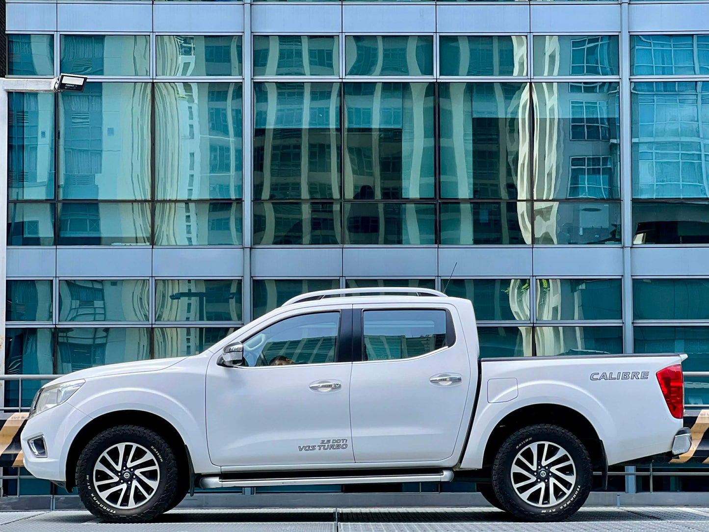 2019 Nissan Navara EL 4x2 2.5, Automatic, Diesel