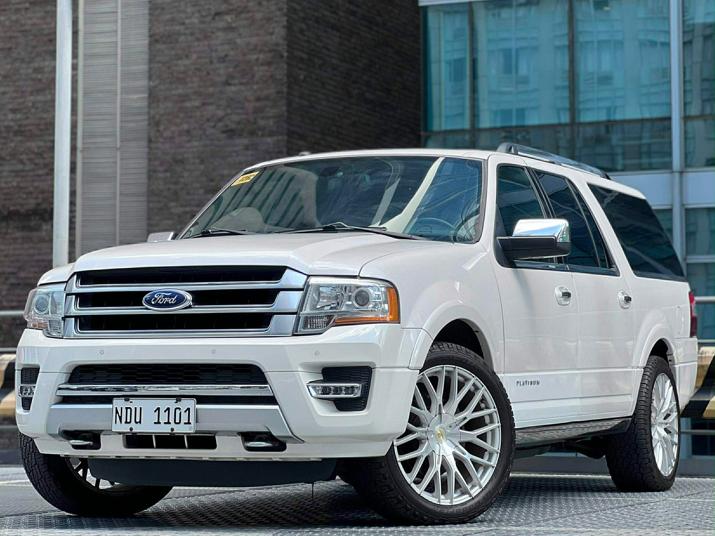 2016 Ford Expedition Platinum Ecoboost 4x4, Automatic, Gas