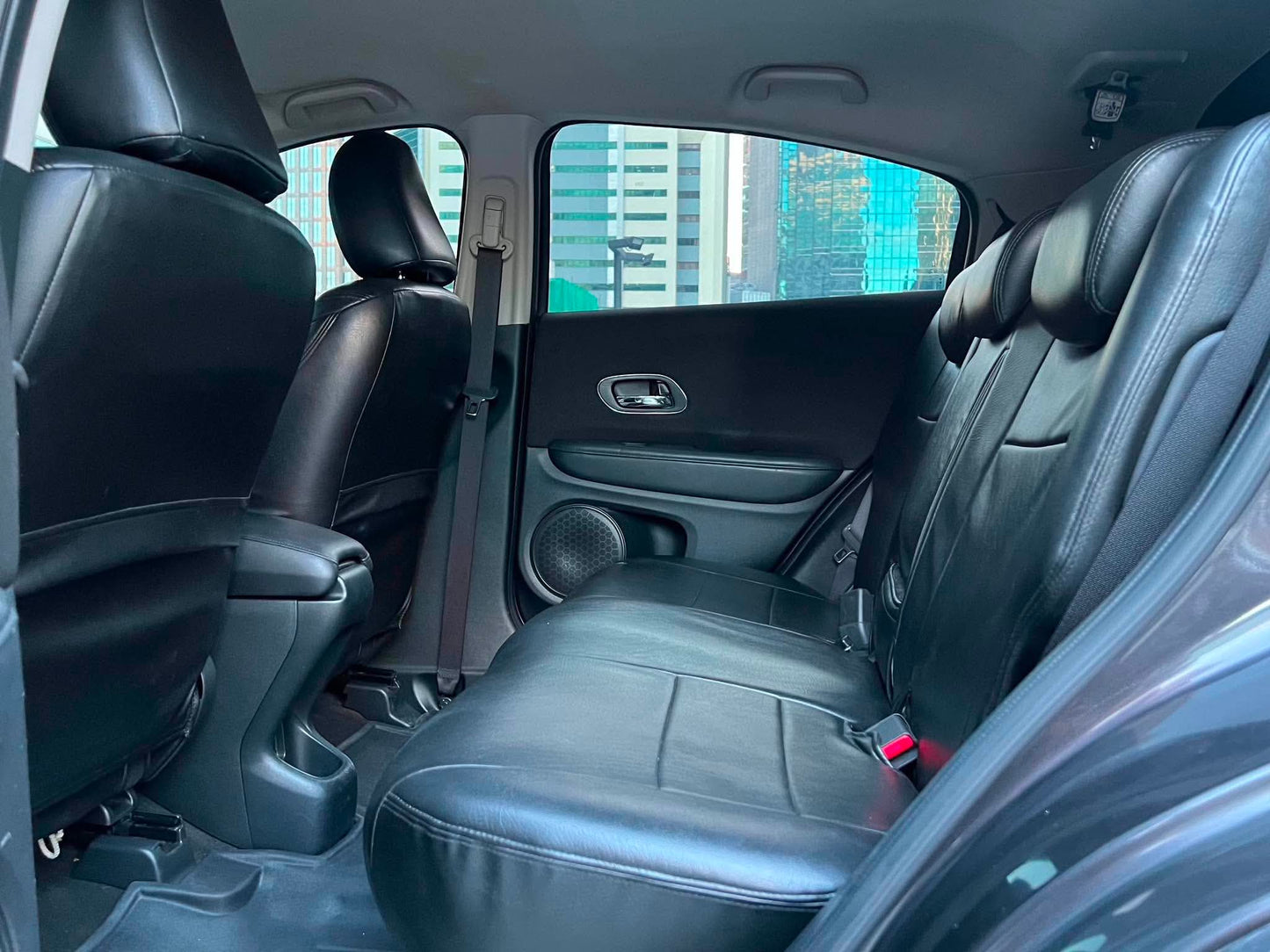 2015 Honda HRV 1.8 E, Automatic, Gas