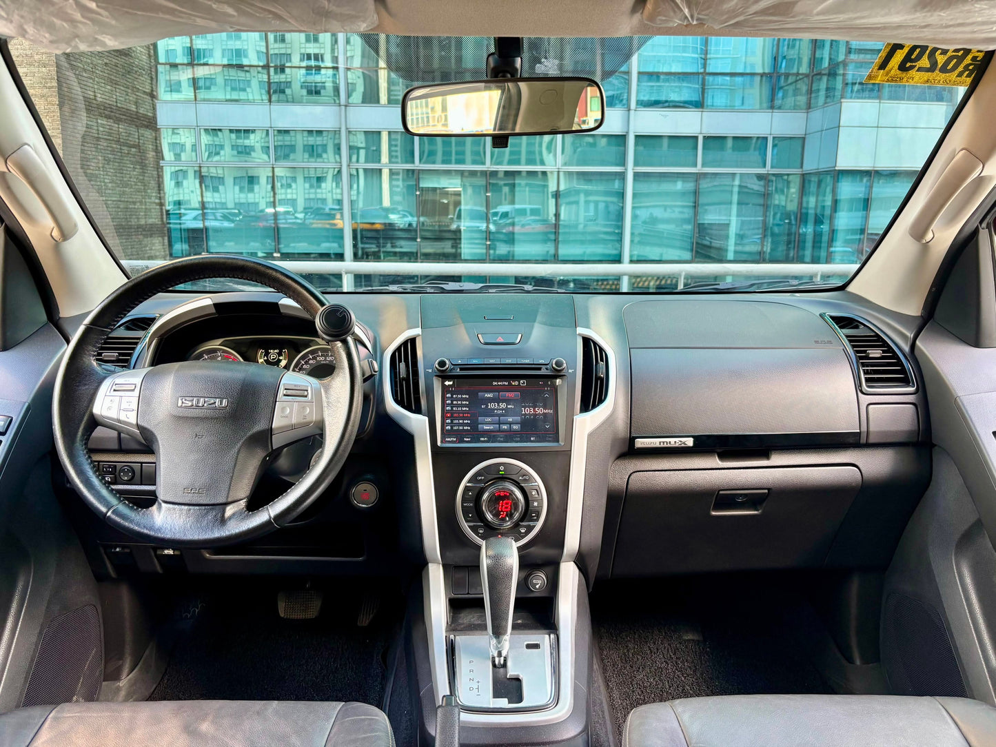 2017 Izuzu MUX LSA 4x2 3.0, Automatic, Diesel