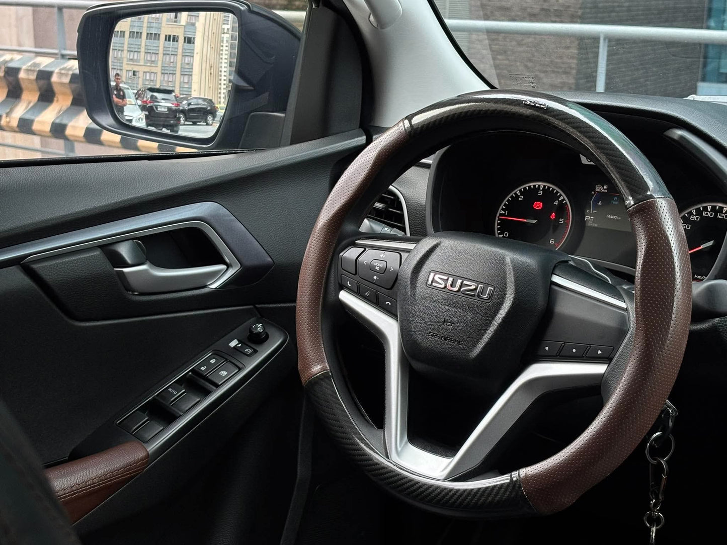 2023 Isuzu D-Max 3.0 4x2 LS-A, Automatic, Diesel