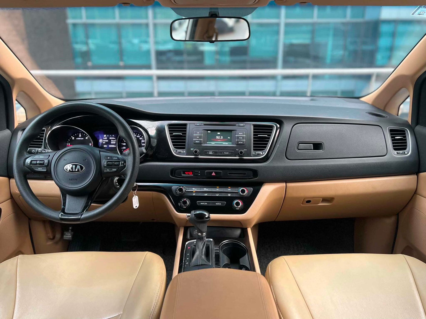 2016 Kia Carnival 2.2, Automatic, Diesel