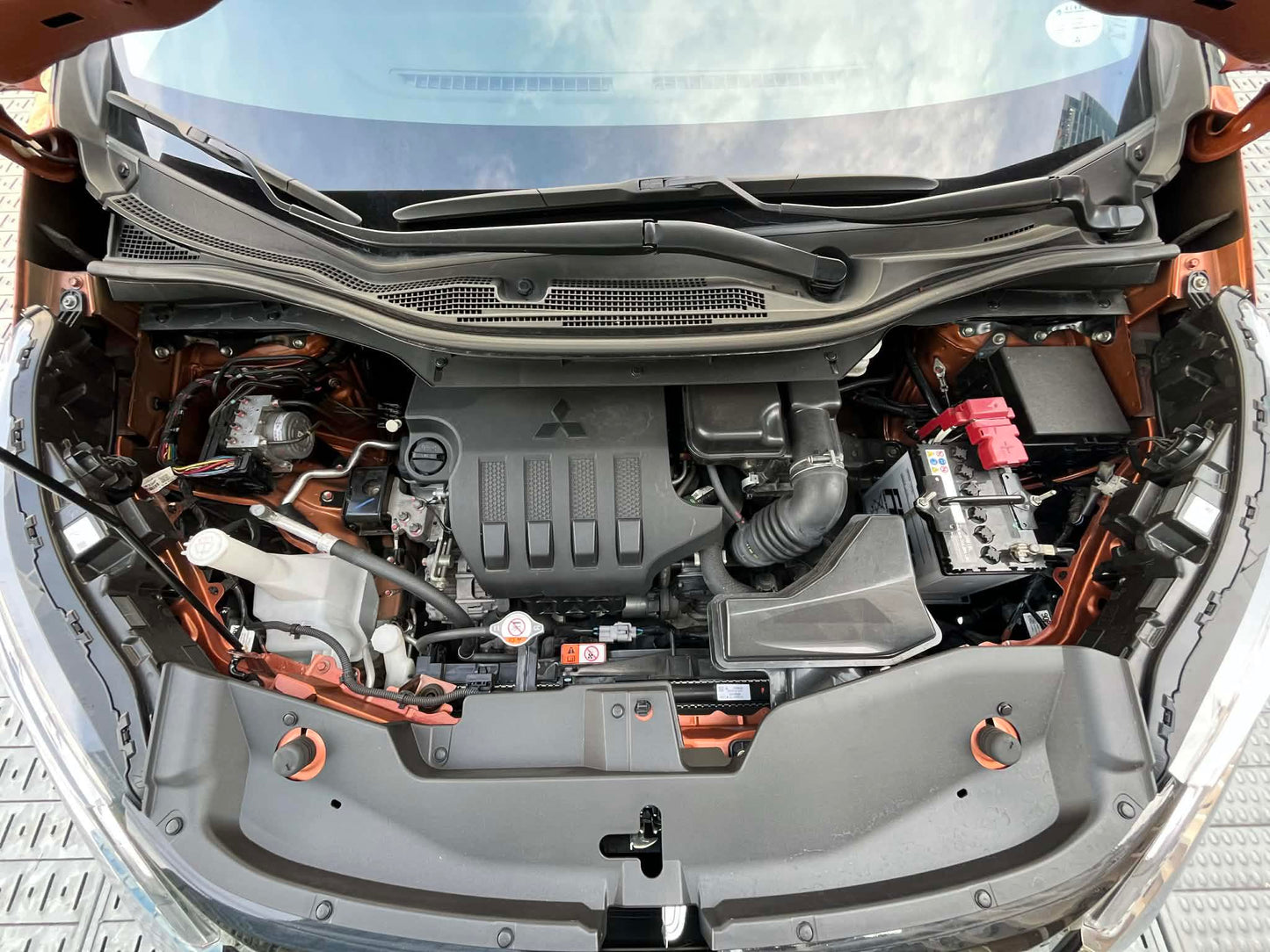 2023 Mitsubishi Xpander Cross, Automatic, Gas