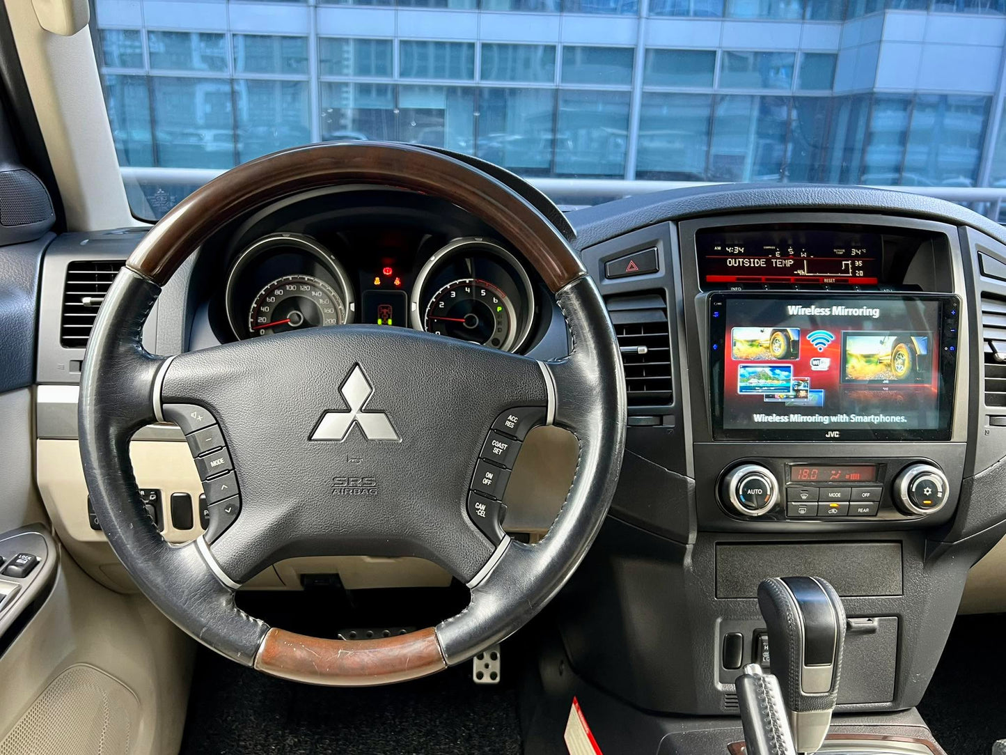 2013 Mitsubishi Pajero GLS 4x4 3.2, Automatic, Diesel