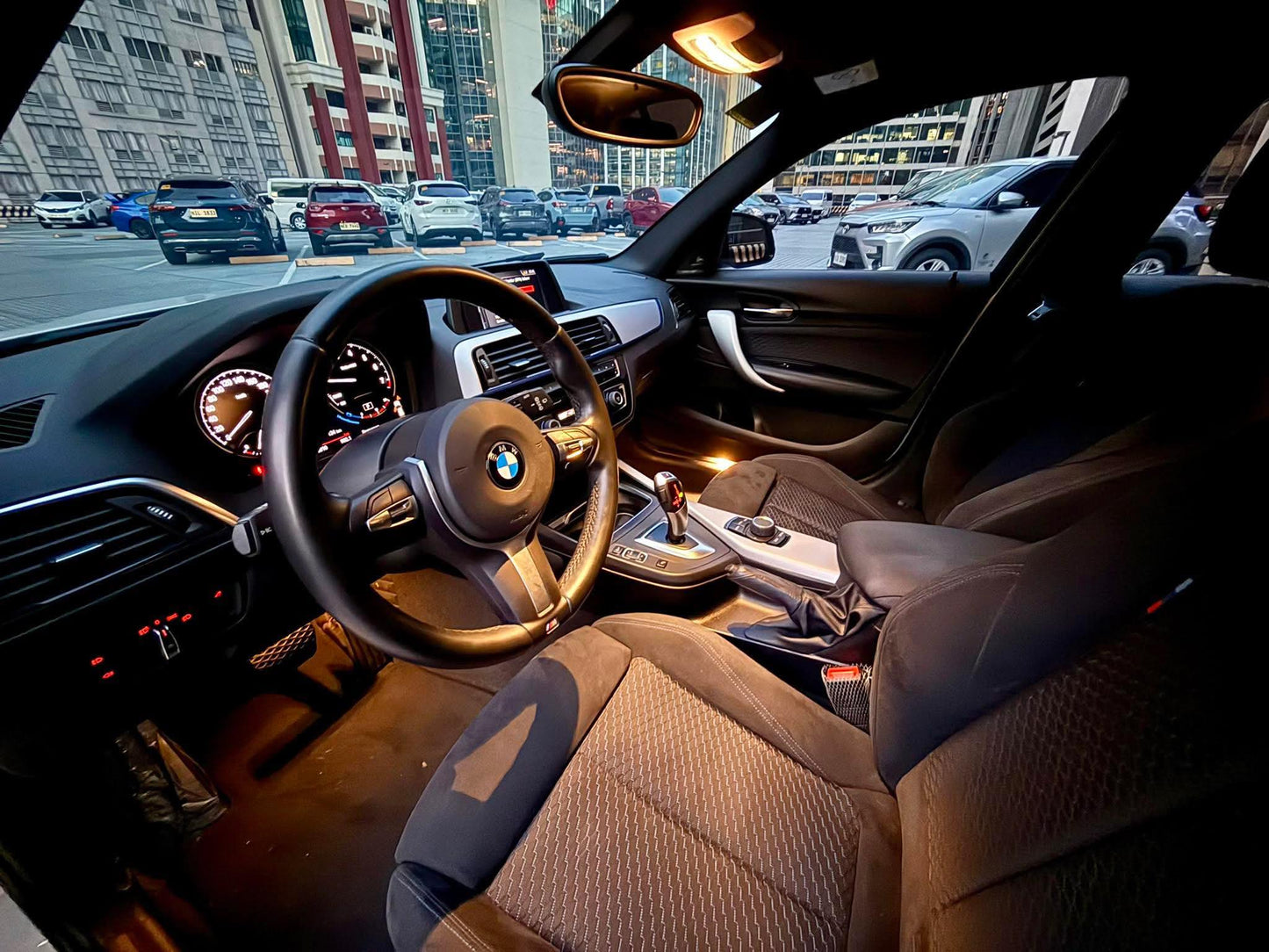 2018 BMW 118i M Sport 1.5 Twin Turbo, Automatic, Gas