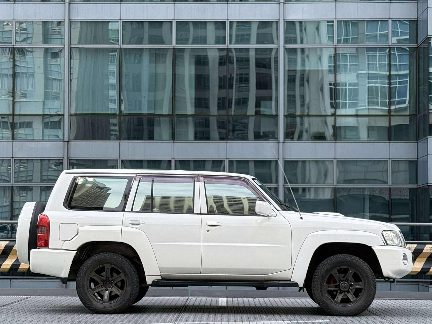 2012 Nissan Patrol Super Safari 4x4 3.0,  Automatic, Diesel