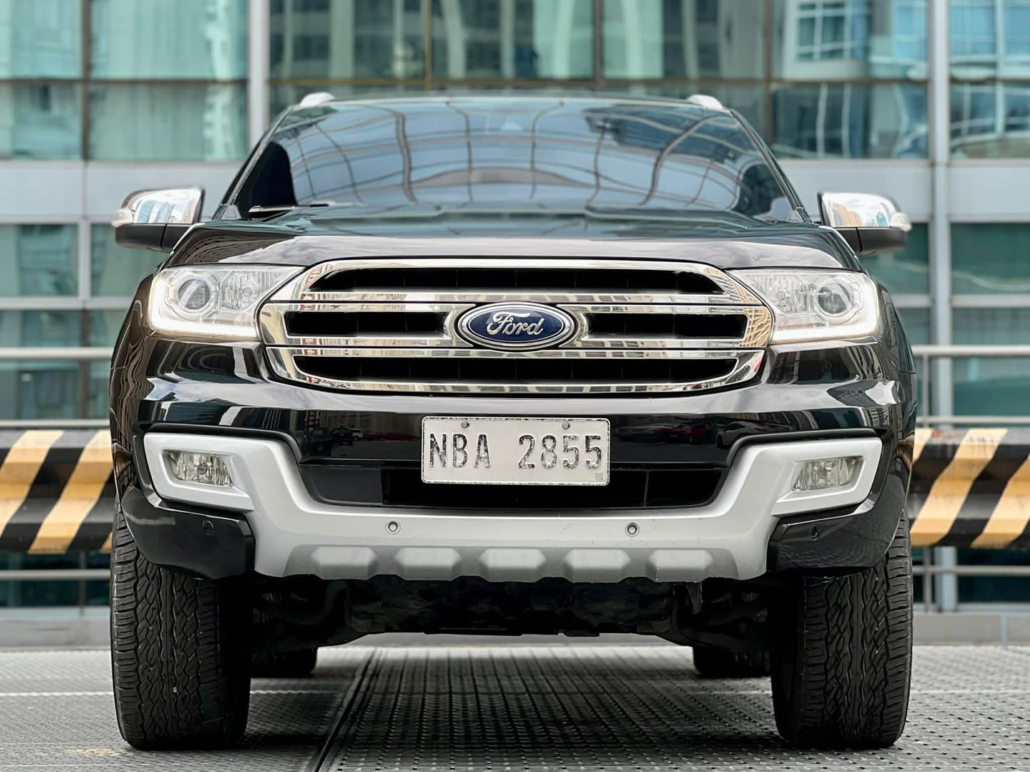 2017 Ford Everest 3.2 Titanium 4x4, 
Automatic, Diesel