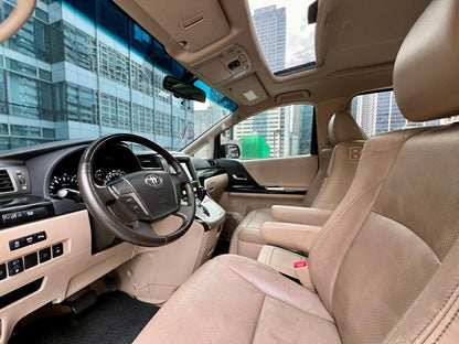 2013 Toyota Alphard 3.5 V6, Automatic, Gas