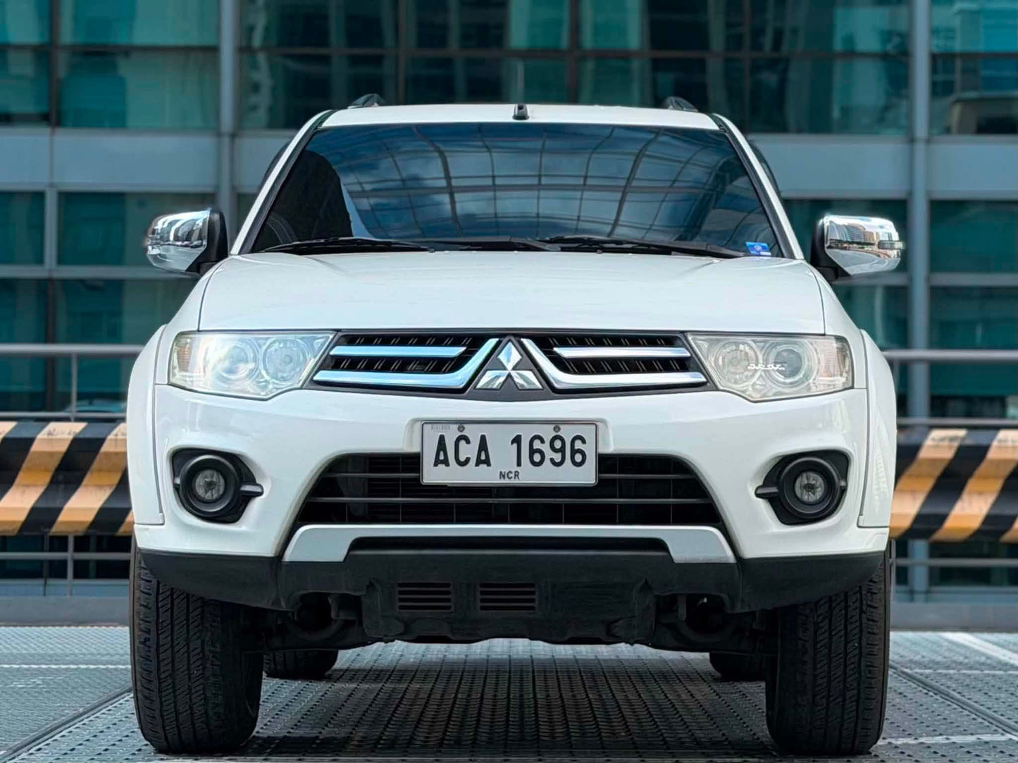 2014 Mitsubishi Montero GLS-V 2.5, Automatic, Diesel