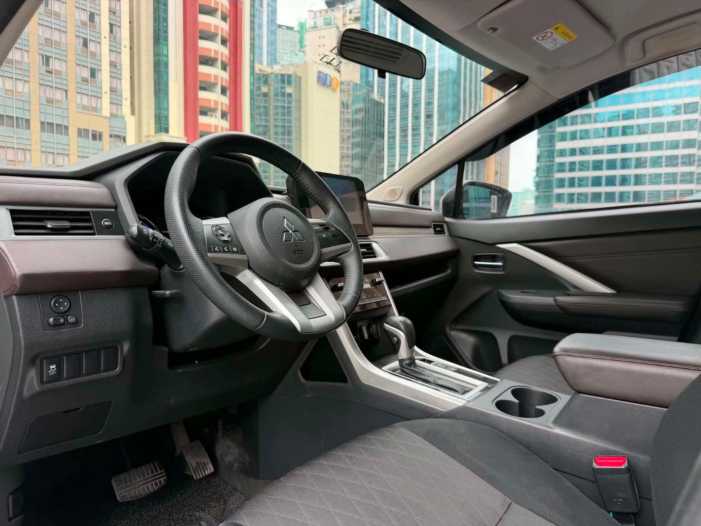 2025 Mitsubishi Xpander 1.5 GLS,Automatic, Gas