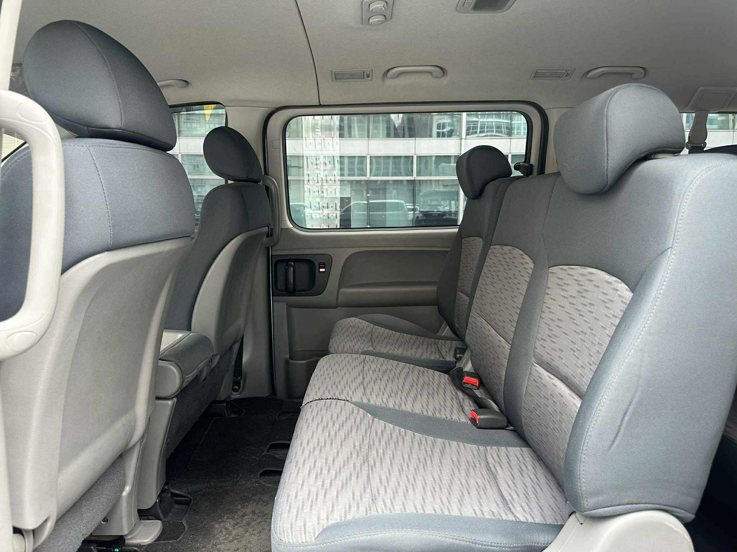2017 Hyundai Starex 2.5, Manual, Diesel