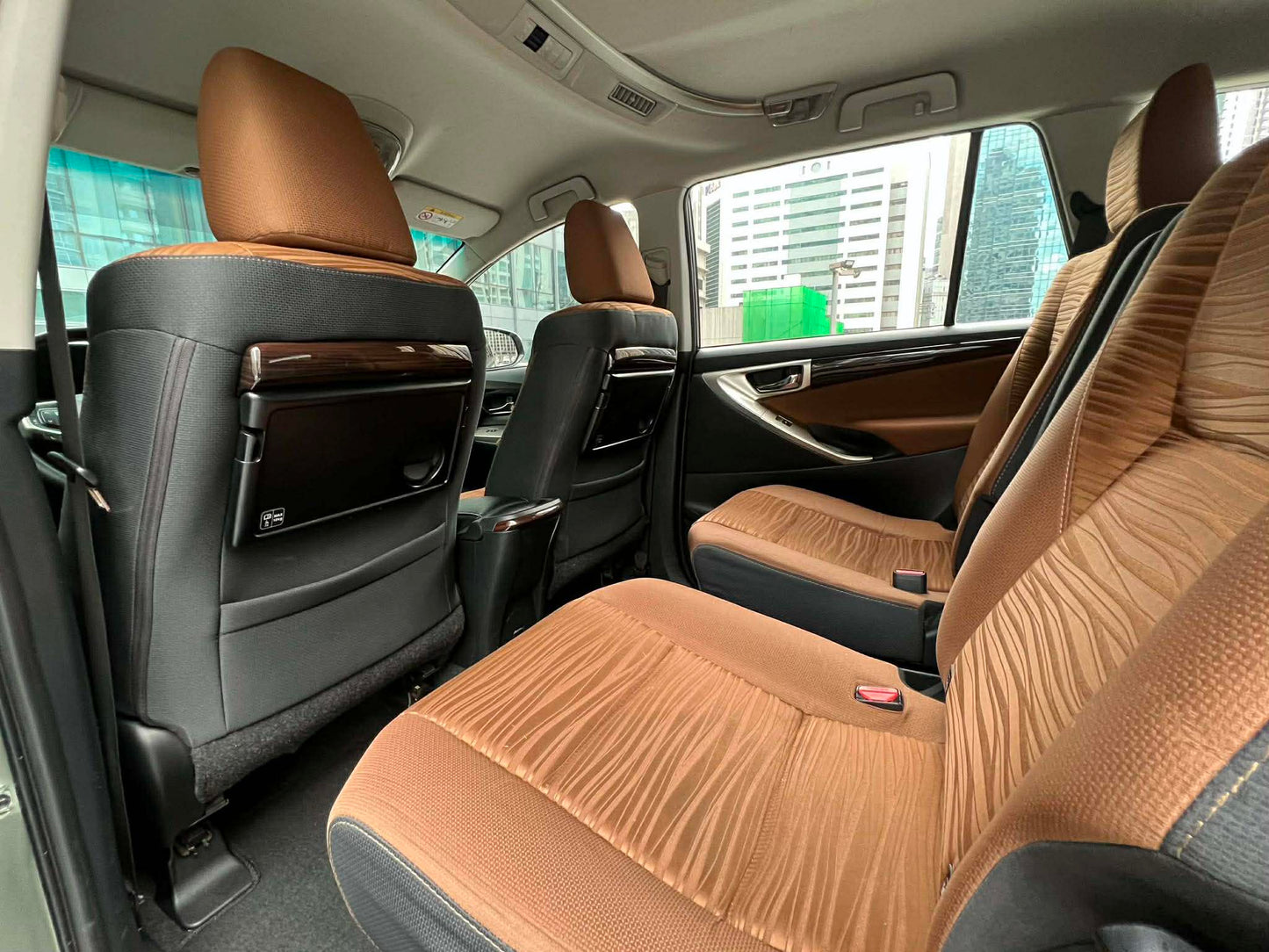 2017 Toyota Innova 2.8 V, Automatic, Diesel