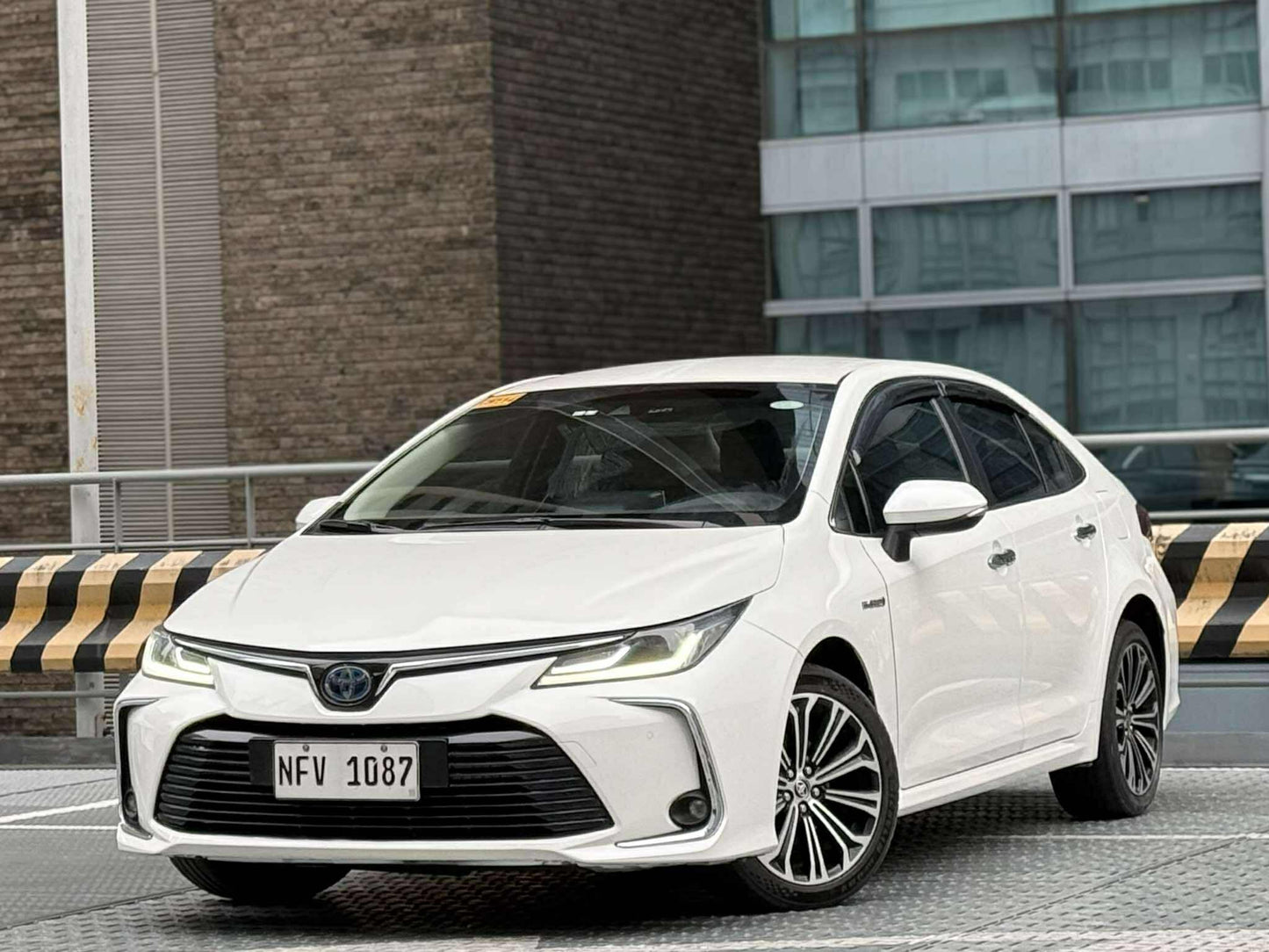 2020 Toyota Altis Hybrid HEV 1.8, Automatic, Gas
