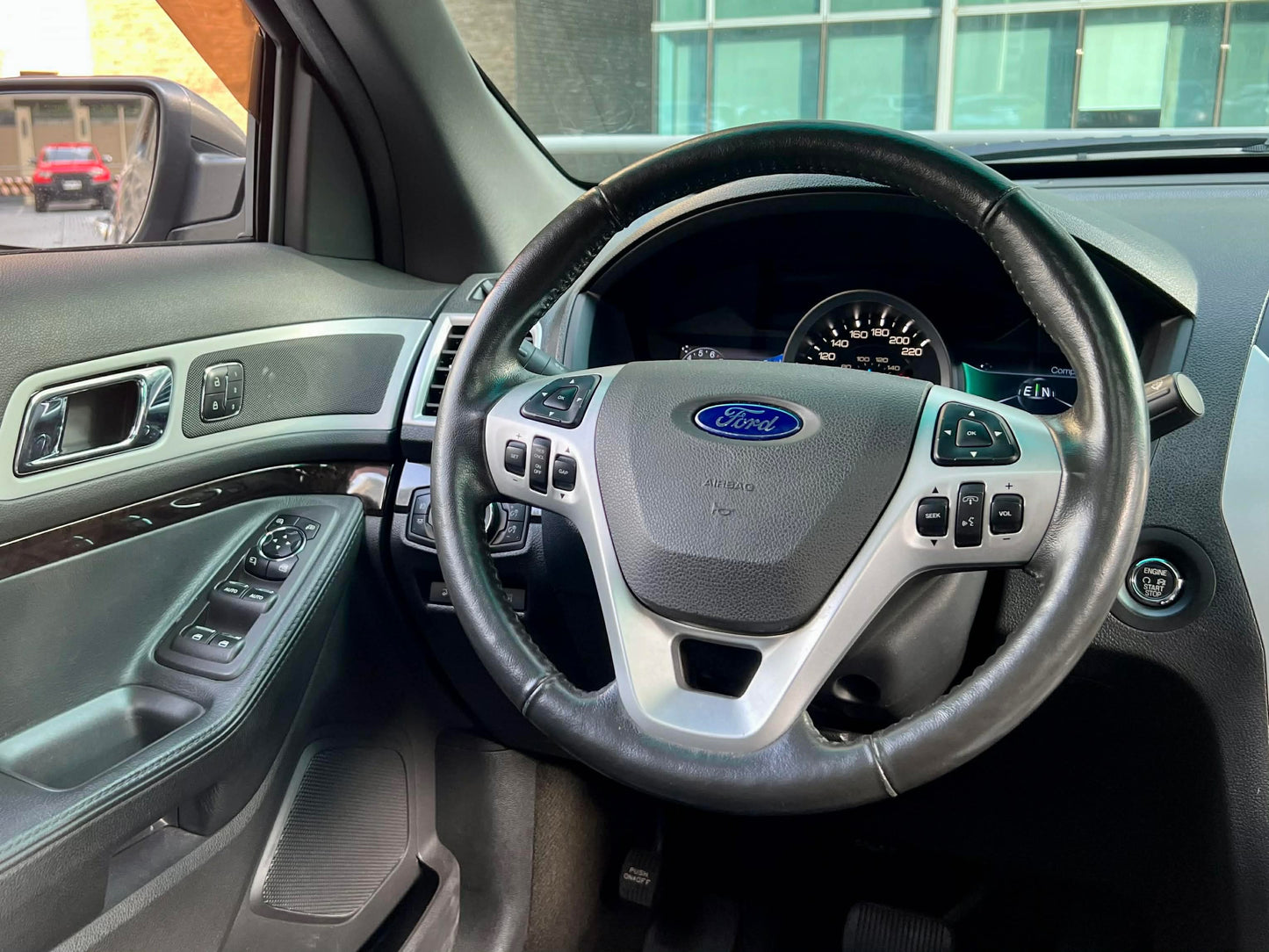 2014 Ford Explorer AWD 3.5, Automatic, Gas