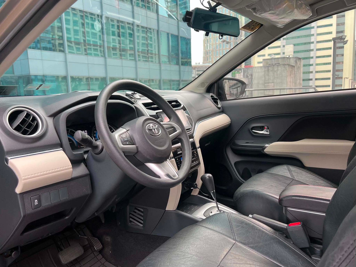 2020 Toyota Rush 1.5 E, Automatic, Gas