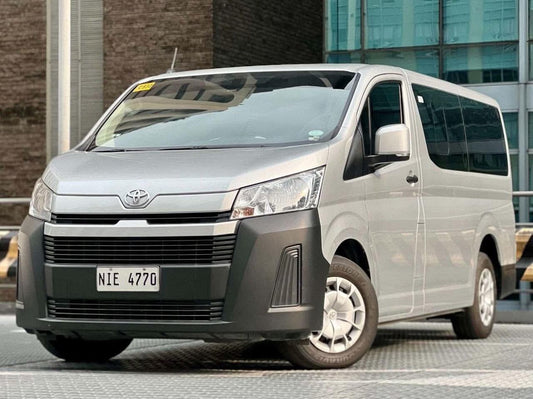 2023 Toyota Hiace Commuter 2.8 Deluxe, Manual