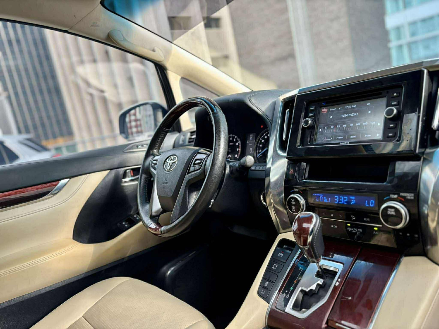 2016 Toyota Alphard 3.5, Automatic, Gas