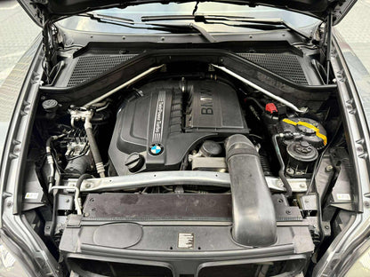 2012 BMW X5 3.5, Automatic, Gas