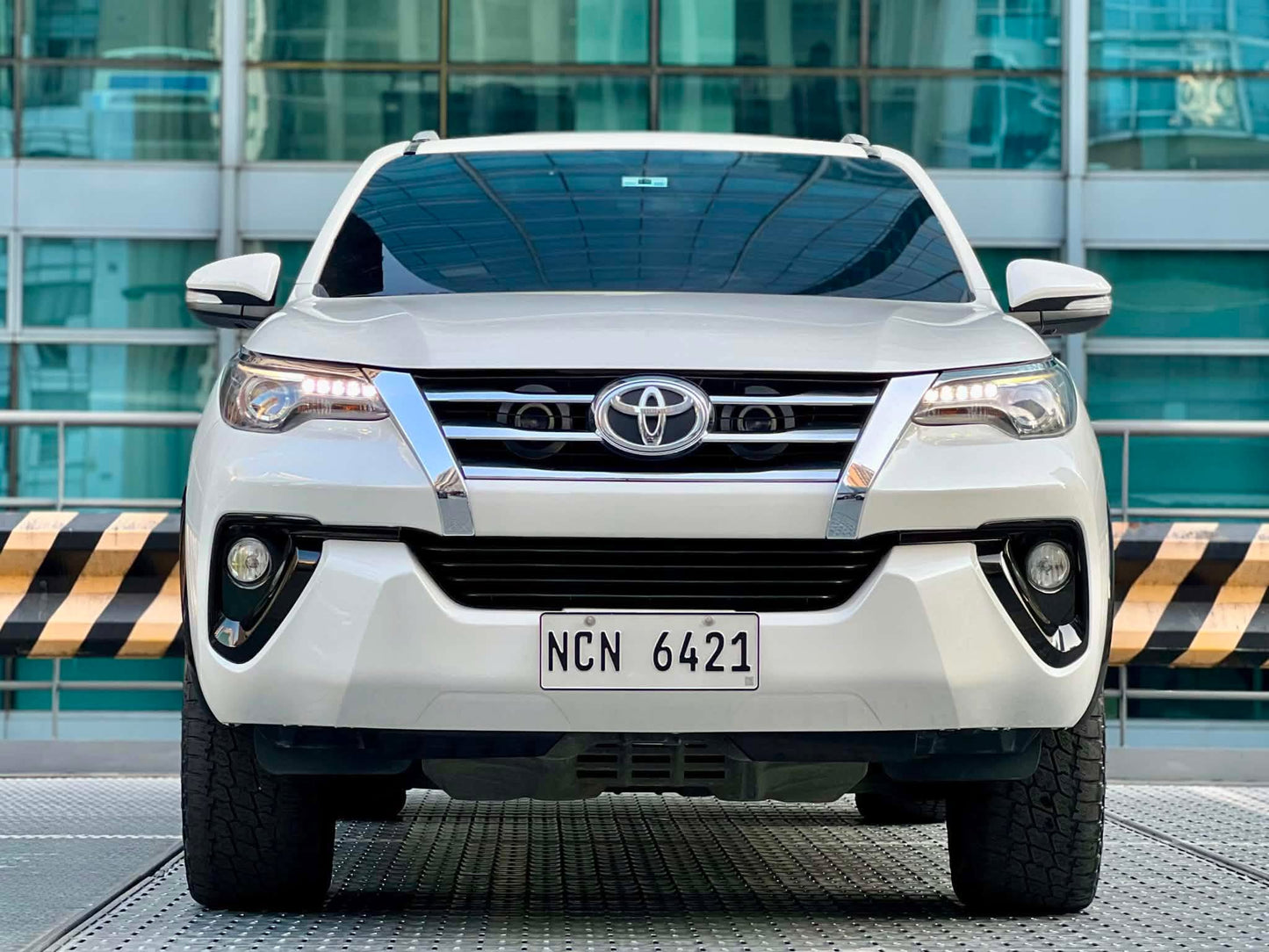 2017 Toyota Fortuner V 4x2, Automatic, Diesel